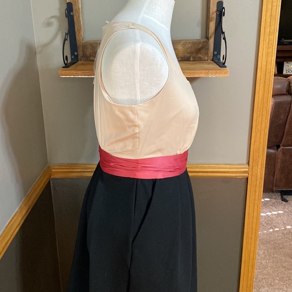 New York & company beige pink and black sleeveless dress with pockets size 6 - Picture 5 of 11